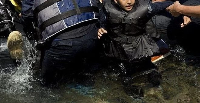 Τρεις λέμβοι με 148 μετανάστες και πρόσφυγες εντοπίστηκαν στο Αιγαίο